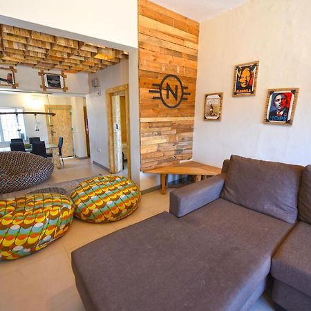 Nyumba 591 Hotel Kampala Bagian luar foto