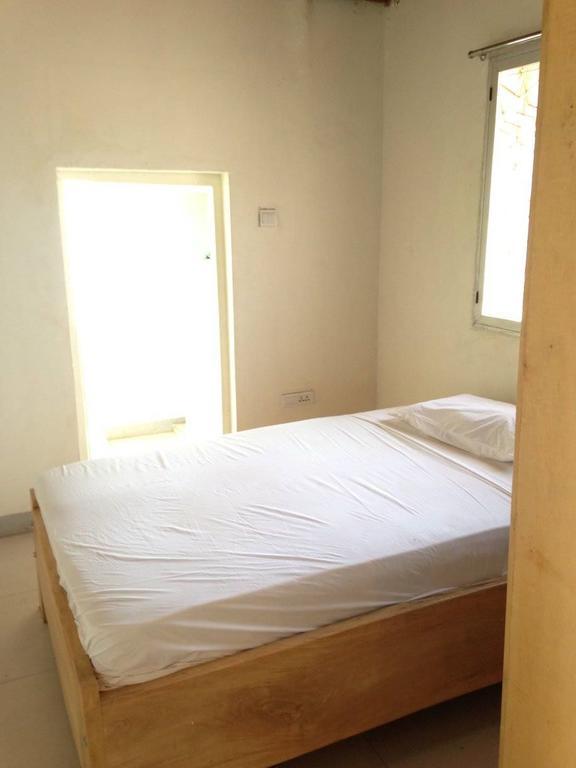 Nyumba 591 Hotel Kampala Bagian luar foto