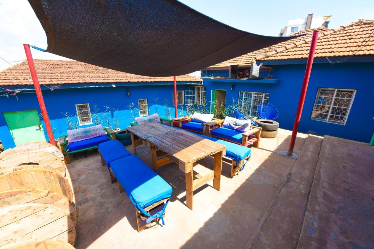 Nyumba 591 Hotel Kampala Bagian luar foto