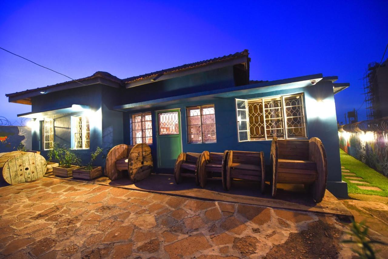 Nyumba 591 Hotel Kampala Bagian luar foto